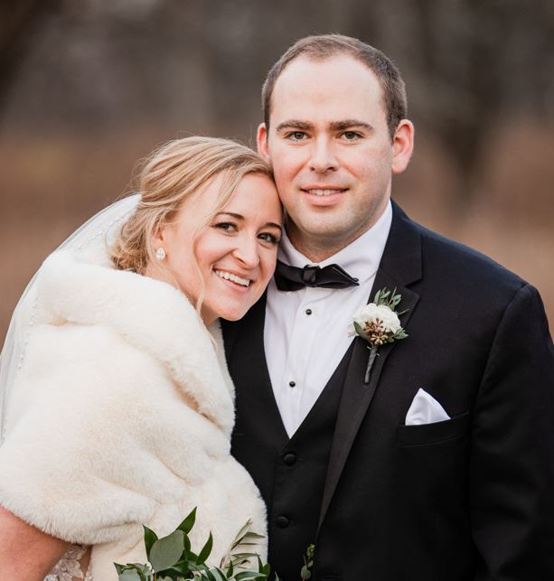 Winter Wedding of Erica and Matt. Desktop Image