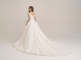 Allure Romance Style #3456 #1 thumbnail