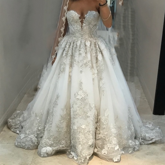 Ysa Makino | Bri'Zan Couture - 69144X | Bri'Zan Couture Ysa Makino | Bri'Zan Couture - 69144X | Bri'Zan Couture