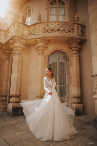 Disney Fairy Tale Weddings Style #D314 Jasmine #8 thumbnail