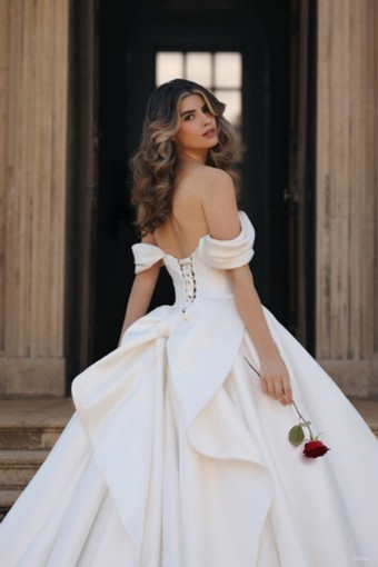 Disney Fairy Tale Weddings Style #D362 #21 thumbnail