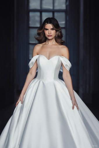 Disney Fairy Tale Weddings Style #D362 #26 thumbnail