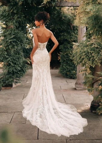 Disney Fairy Tale Weddings Style #D368 #18 Nude/Champ/IV/Nude thumbnail