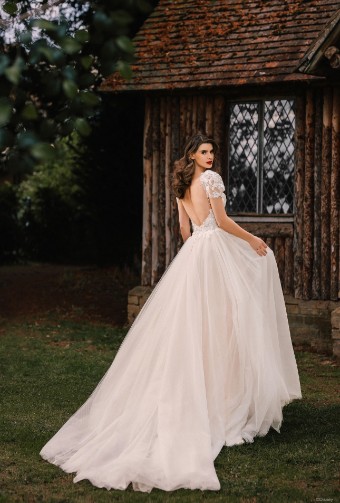 Disney Fairy Tale Weddings Style #D367 #12 Ivory thumbnail