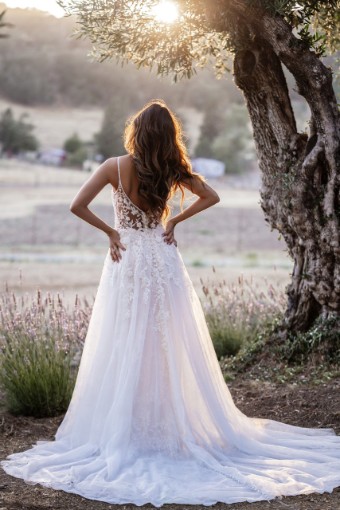 Allure Romance Style #R3611 #4 Almond/Champ/IV/Nude thumbnail