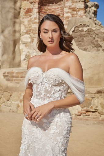 Casablanca Style #2471 Paulina #1 IV/Nude thumbnail