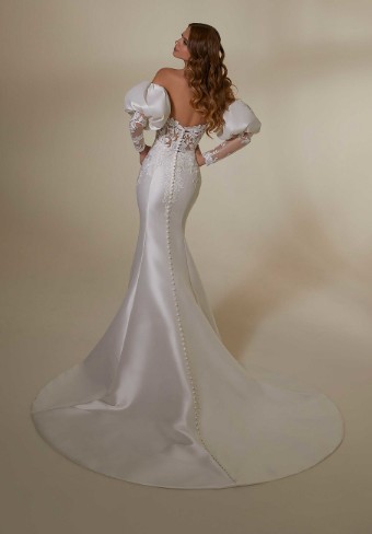 Morilee Style #2539 Marlin #4 IV/HONEY thumbnail