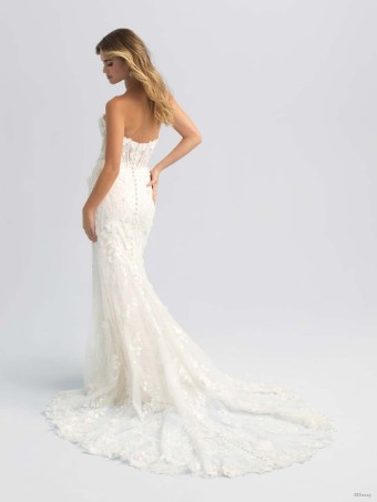 Disney Fairy Tale Weddings Style #DP401 #5 Almond/Champ/IV/Nude thumbnail