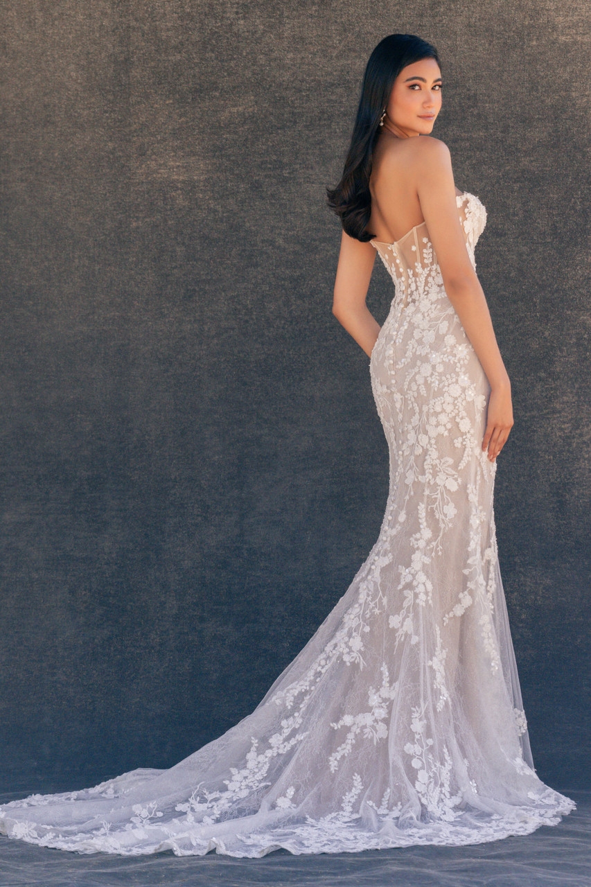 Allure Couture | Bri'Zan Couture - C725 | Bri'Zan Couture Allure Couture | Bri'Zan Couture - C725 | Bri'Zan Couture