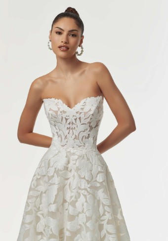 Signature Collection Style #1221 Nanette #4 Ivory/Prosecco/Honey thumbnail