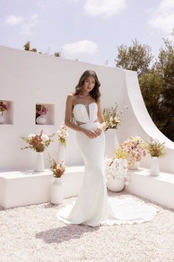 Le Blanc by Casablanca Style #LE140 Eleni #0 default Ivory/Nude Only thumbnail