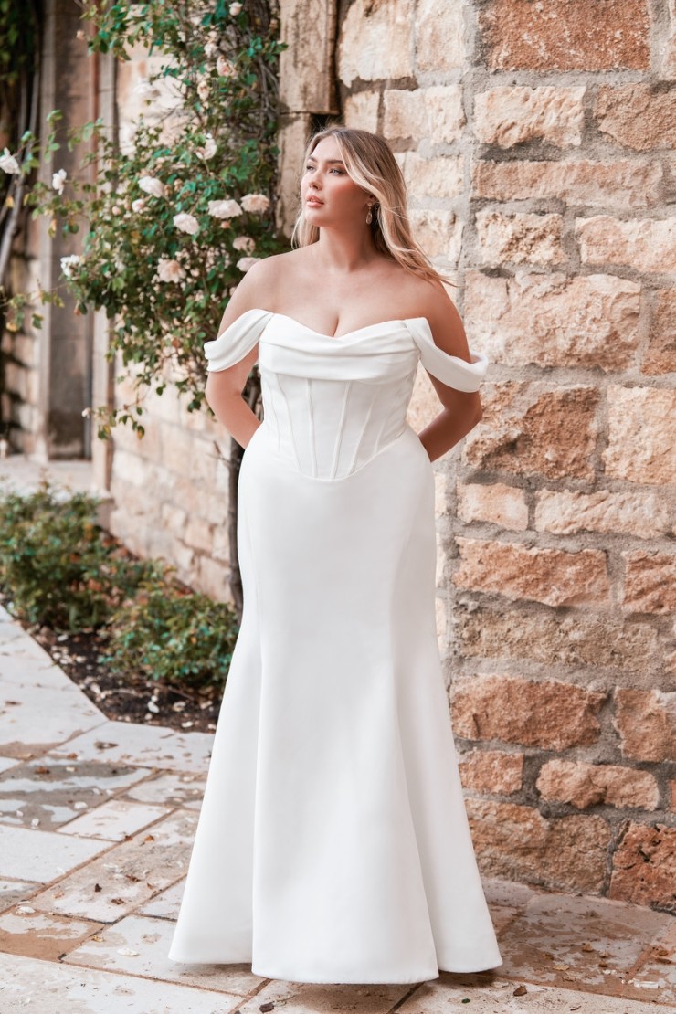 Allure Women Style #W500 Default Thumbnail Image