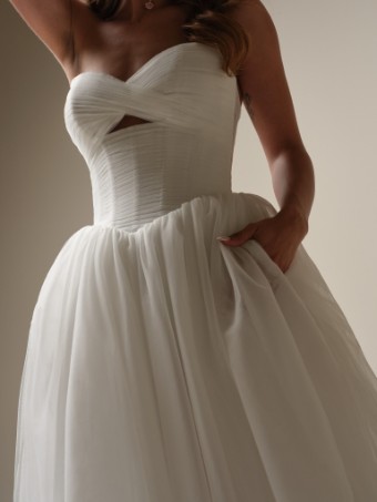 Maggie Sottero Style #EVAN #1 Ivory Only thumbnail
