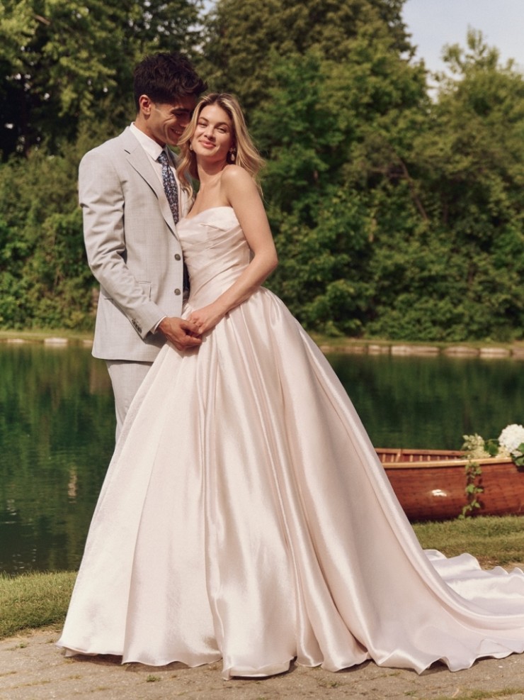 Maggie Sottero Style #PARIS Default Thumbnail Image