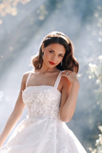 Disney Fairy Tale Weddings Style #DP427 #5 Ivory thumbnail