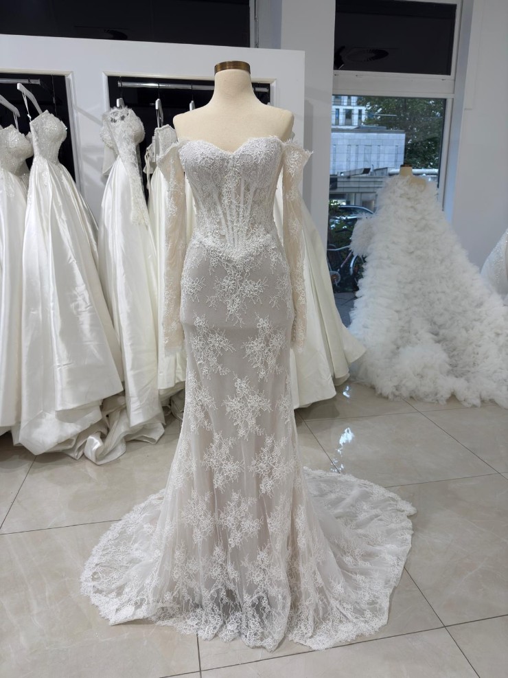 Sima Couture Style #Viola Default Thumbnail Image