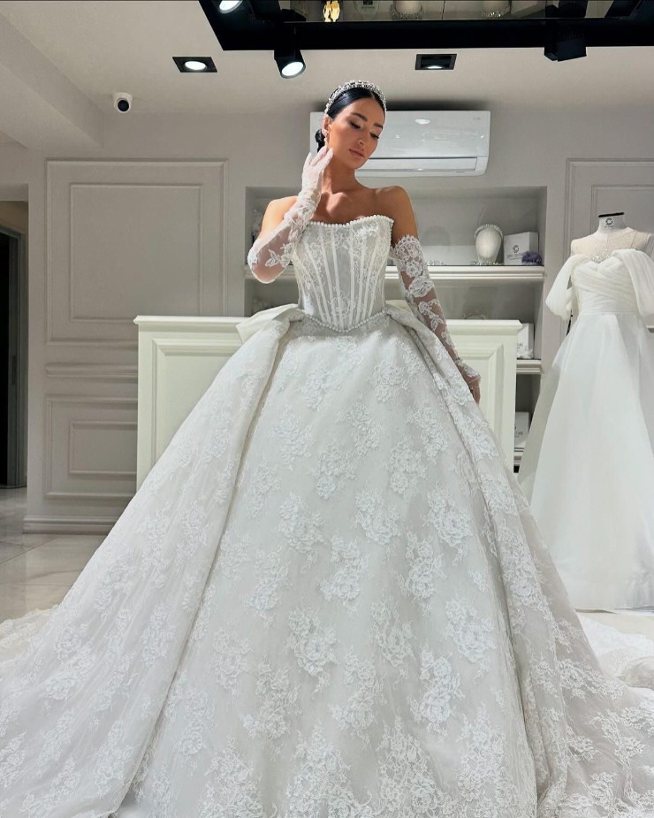 Sima Couture Style #Viviana Default Thumbnail Image