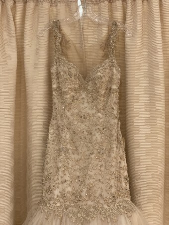 Ysa Makino Style #68980 #2 Off White/Gold thumbnail