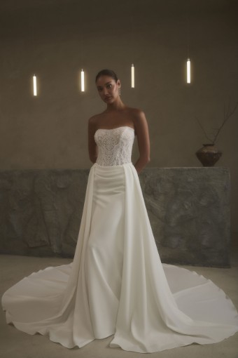 Casablanca Style #2632 Ruthie #0 default Ivory/Nude/Ivory thumbnail