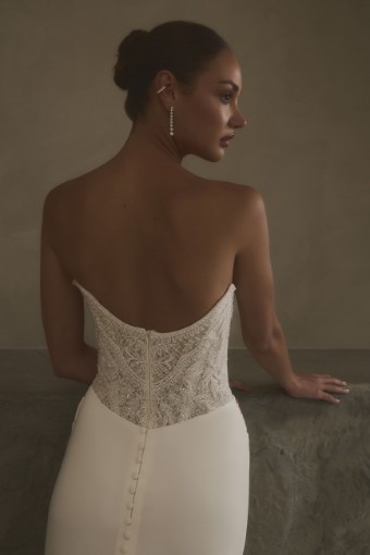 Casablanca Style #2632 Ruthie #2 Ivory/Nude/Ivory thumbnail