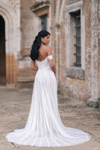 Disney Fairy Tale Weddings Style #D474 #2 Ivory thumbnail