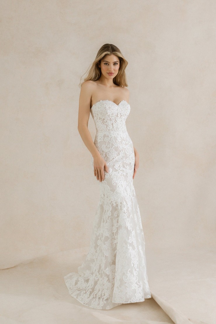 Abella Style #E576 Default Thumbnail Image