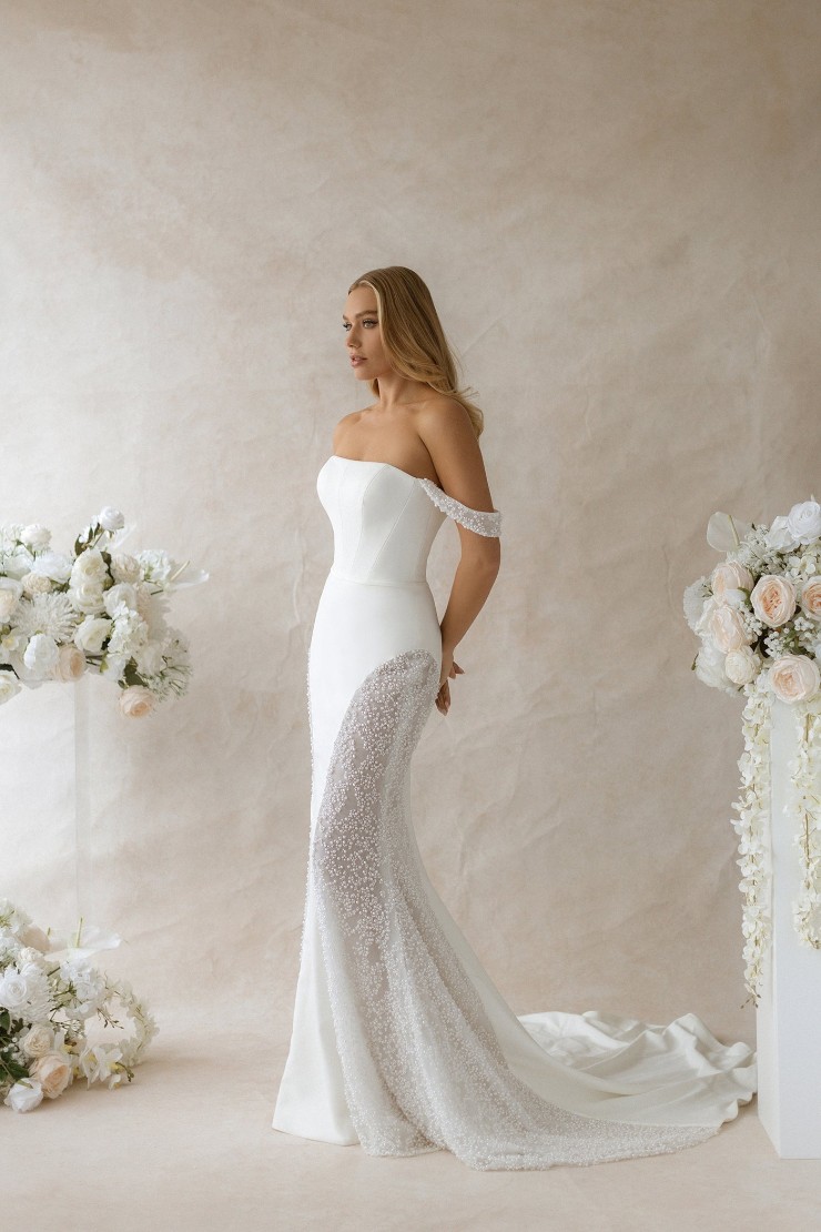 Abella Style #E568L Default Thumbnail Image