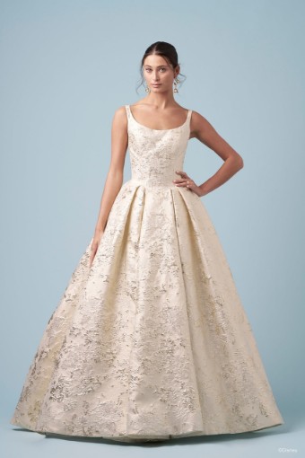 Disney Fairy Tale Weddings Style #D472 #4 Gold Only thumbnail