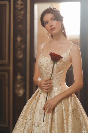 Disney Fairy Tale Weddings Style #D472 #1 Gold Only thumbnail