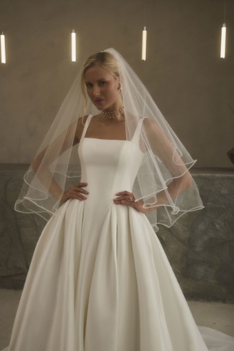 Casablanca Style #2635 Miriam #6 default Ivory thumbnail